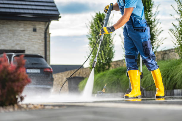 Best Pool Deck Cleaning  in Hackensack, NJ